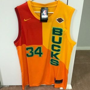 Milualkee Bucks Giannis Antetokounmpo Jersey